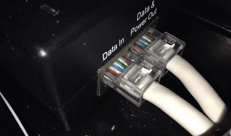 Power over Ethernet injector