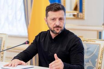 ucraina negoziatori negli usa zelensky dialogo su proposta ginevra prosegue 2