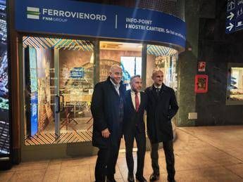 trasporti gibelli fnm info point cantieri filo diretto con utenti 2