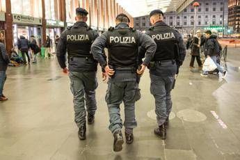 tolleranza zero sui coltelli ed espulsioni piu facili il pacchetto sicurezza allo studio del governo 2